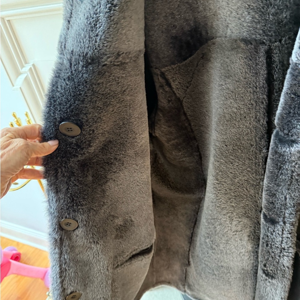 Men’s Italian made Shearling winter coat . Size XL.   Excellent condition